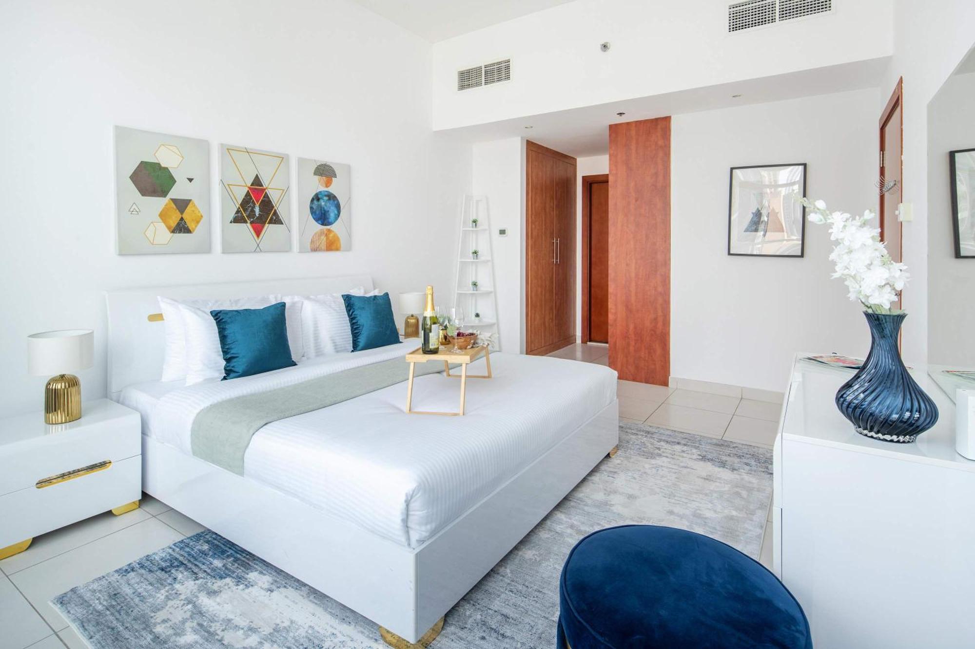 Apartment Frank Porter - Marina Views